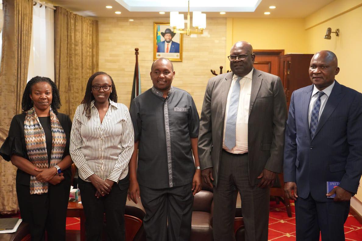 Deputy Minister of Foreign Affairs Discusses Enhancing Bilateral Cooperation and Infrastructure Development with Kenyan Delegation