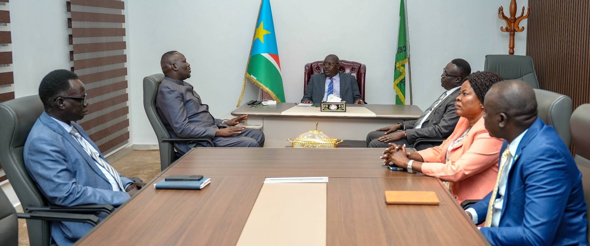 Governor Adil Holds Expanded New Year Meeting to Accelerate Implementation of State Government Agenda