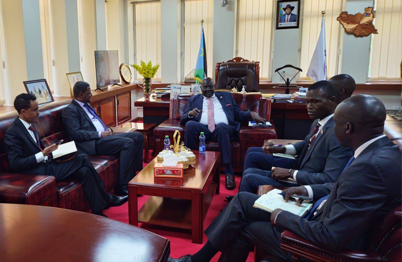 ICT Minister Discusses Enhancing Media and Technical Cooperation with Ethiopian Ambassador